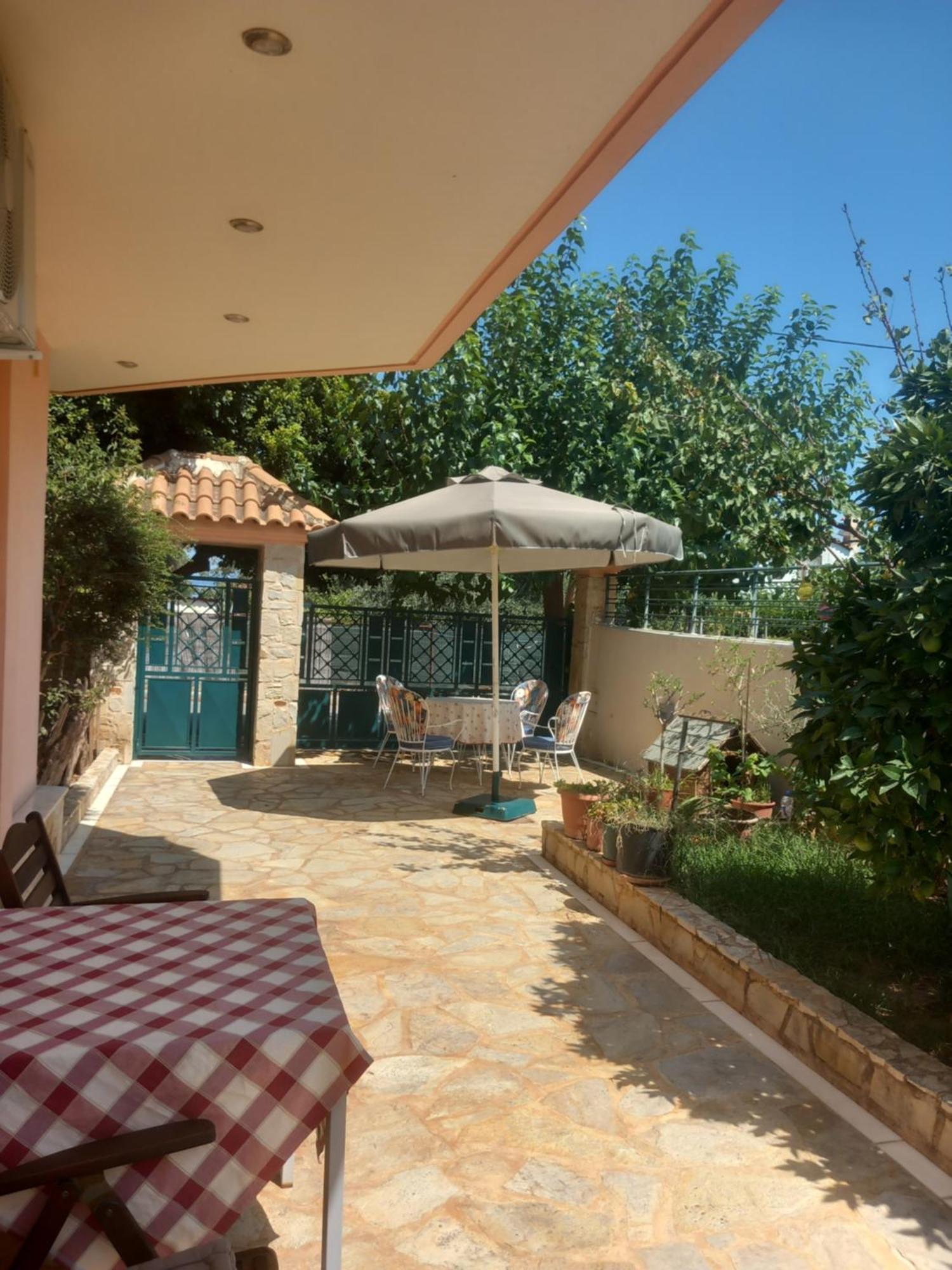 Anatoli In Nea Makri