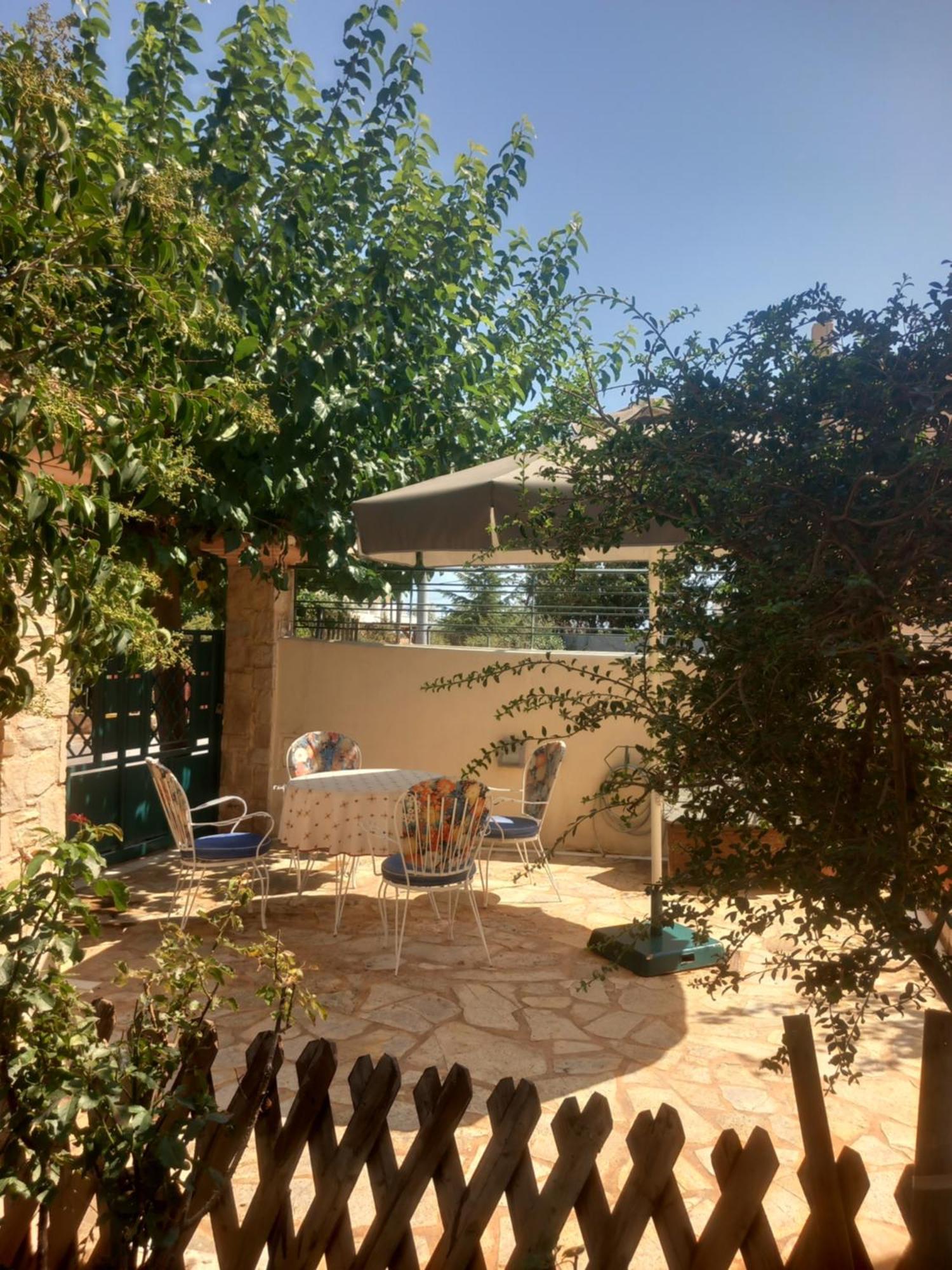 Anatoli In * Nea Makri